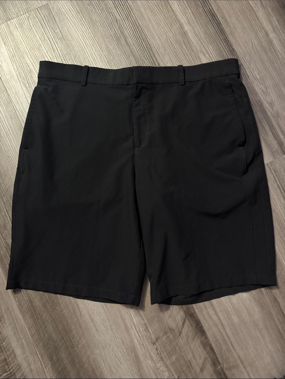 Nike shorts black 36 men’s chino flat front golf casual stretch waist